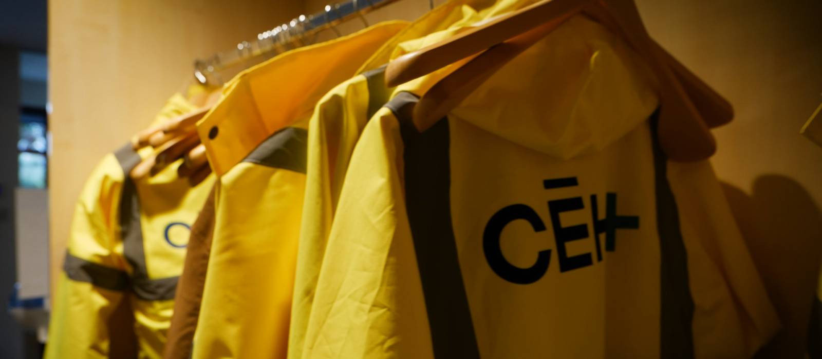 How did CÉH zRt. prepare when their client was a large company following an Indian religion?