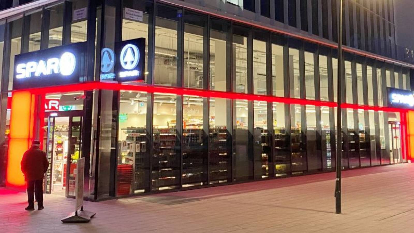 2021. március 25-én nyitotta meg kapuit a Budapart GATE irodaház földszintjén a legújabb City SPAR szupermarket.