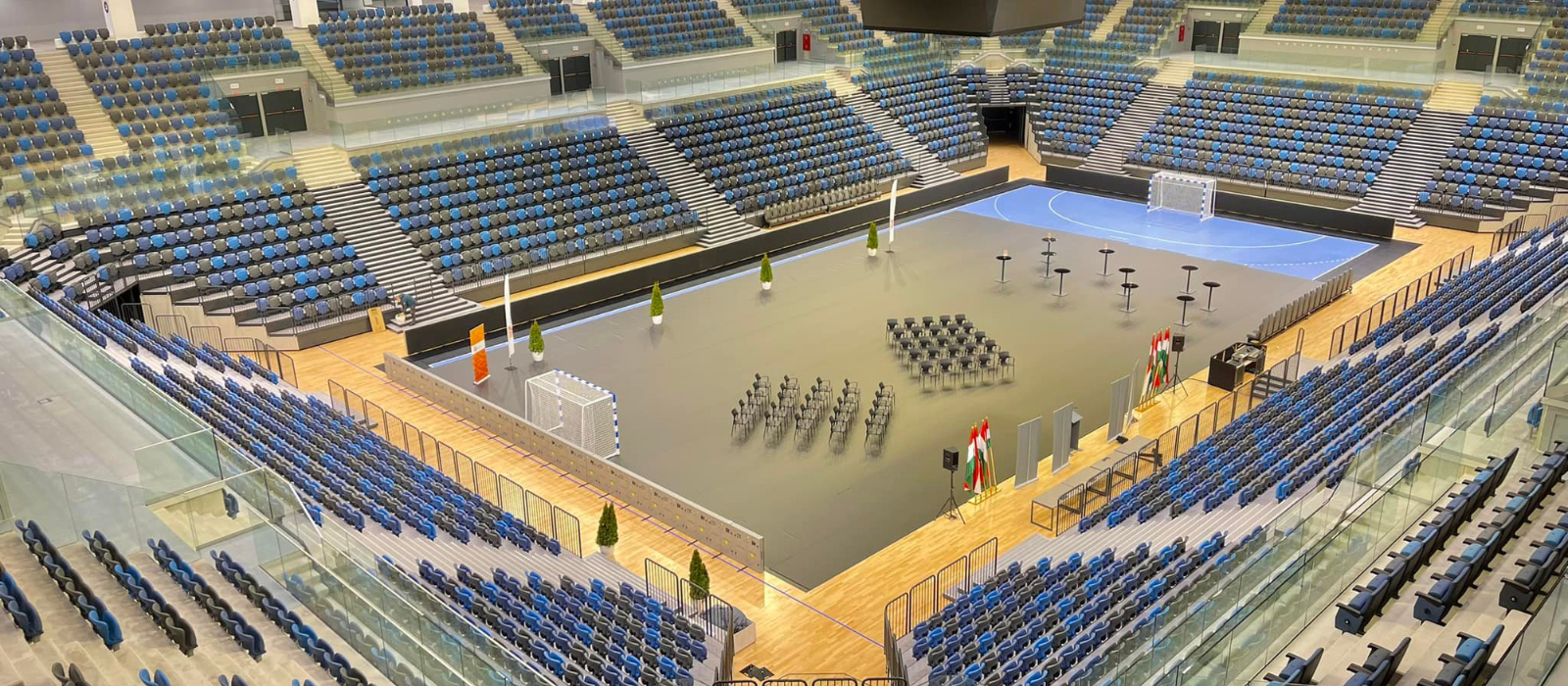 tatabánya sportcsarnok 2.png