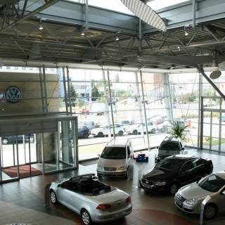 CEH_Porsche_Pia_Buda_telephely_magasépítési_tervezés_003.jpg