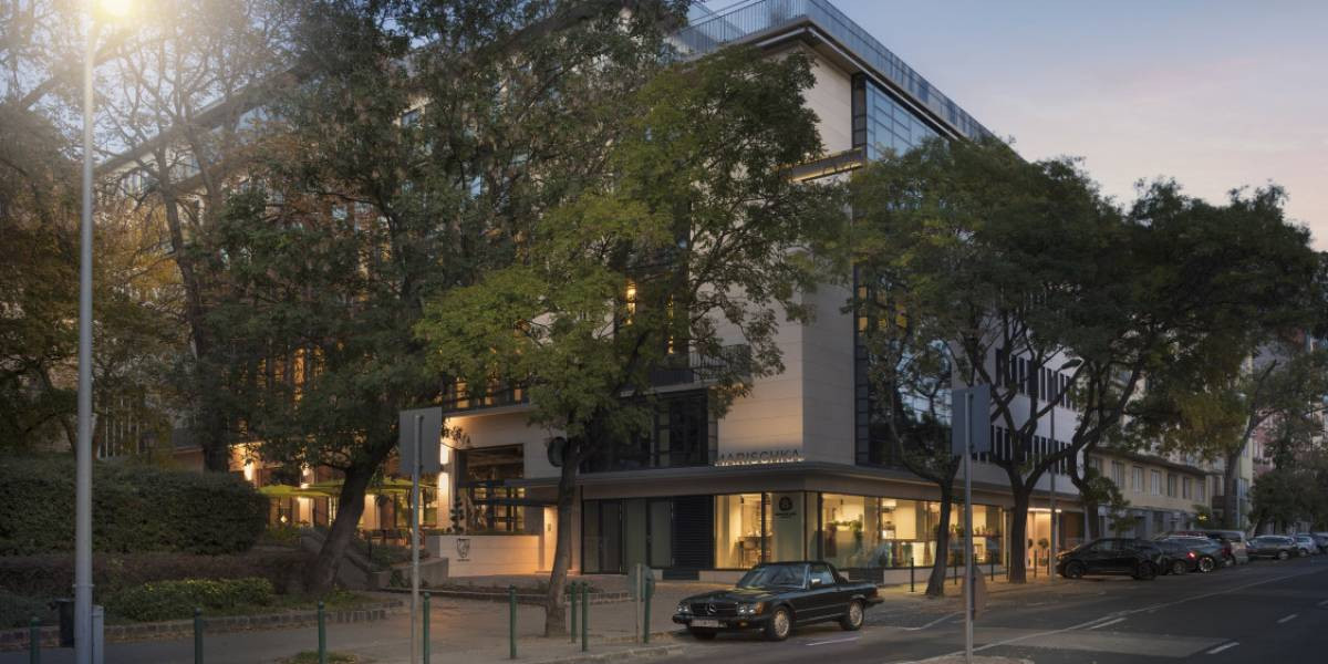 Az I. kerületi Attila99loft nyerte el a Real Estate Awards 2021 rendezvényen „Az Év Lakóingatlan Fejlesztése 2021” díjat.